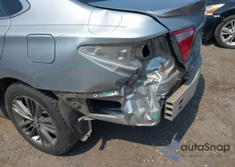 2015 Toyota Camry Se z USA, uszkodzony, nr VIN 4T1BF1FK4FU087419